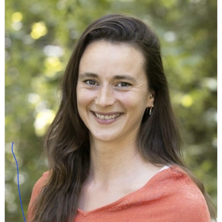 Portrait of former participant 3