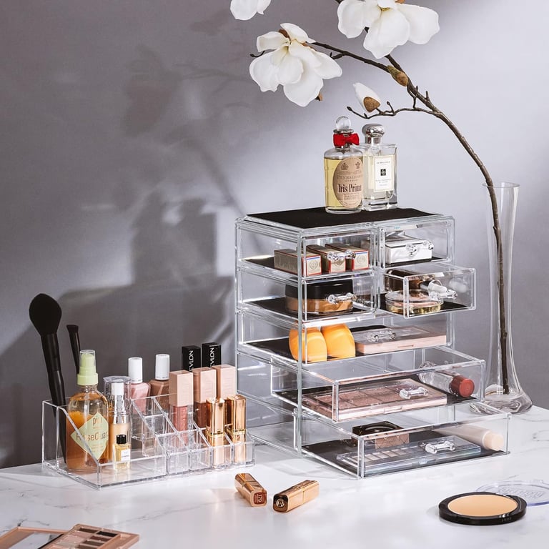 Small storage ideas that maximize space and reduce clutter