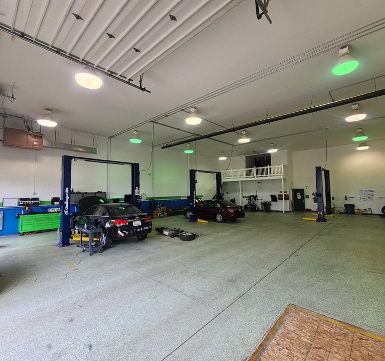 Service bay for all model of cars at Winston's Complete Auto Care in Cuyahoga Falls, Ohio.