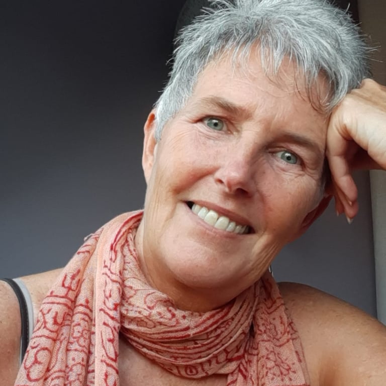 Bridget Edwards EFT Tapping practitioner