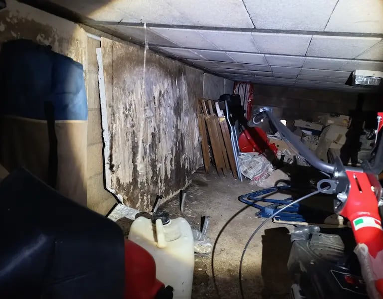 garage avant intervention à Alès