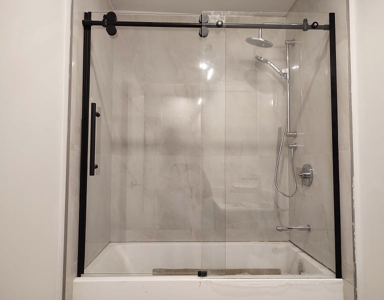 #APAMACONTRACTING #BURNABY #VANCOUVER #GLASSPARTITION