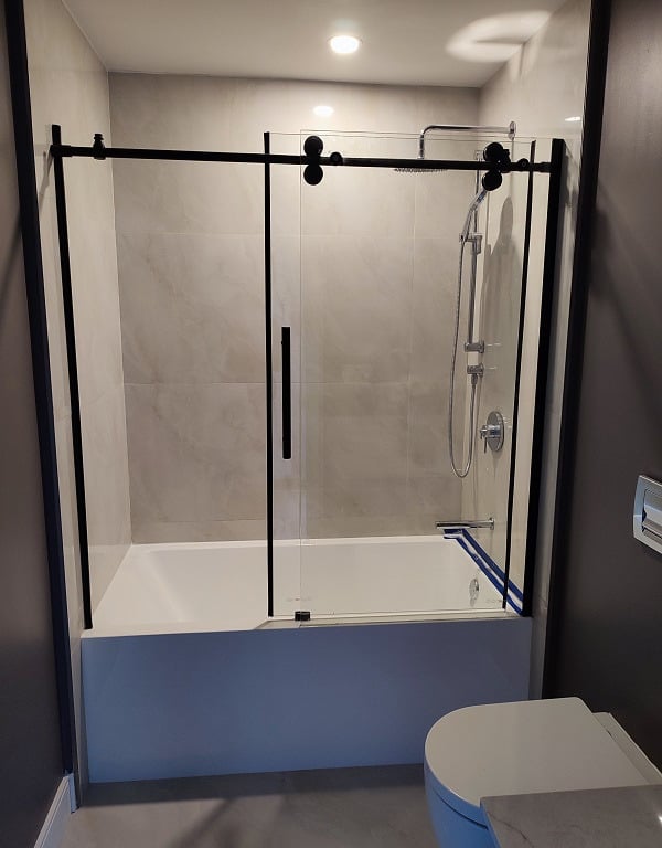 #APAMACONTRACTING #BURNABY #VANCOUVER #GLASSPARTITION