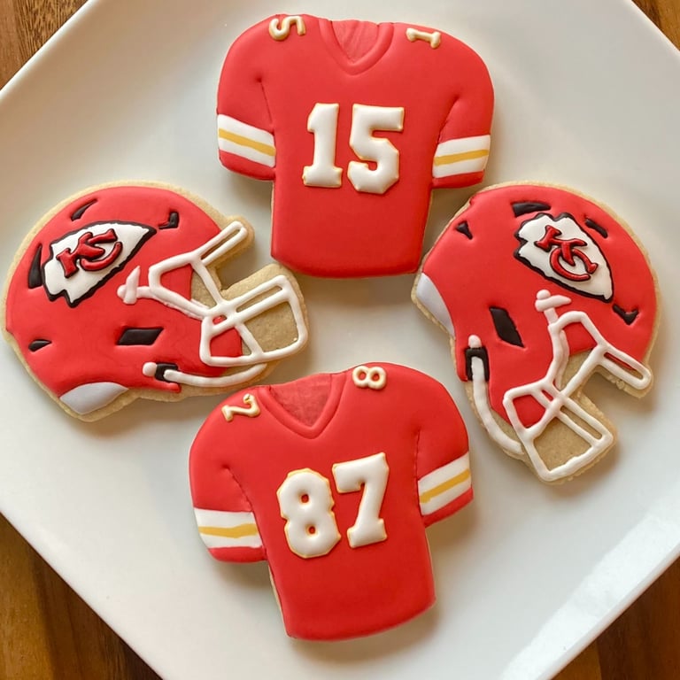 football cookies; chiefs cookies