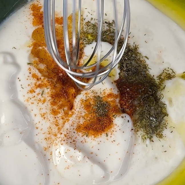 Prepare the Yogurt Sauce