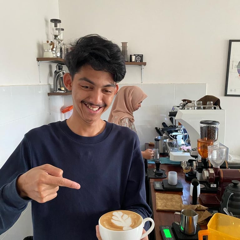 pelatihan barista, pelatihan barista pontianak, pelatihan barista gratis, pelatihan latte art pontianak, belajar latte art
