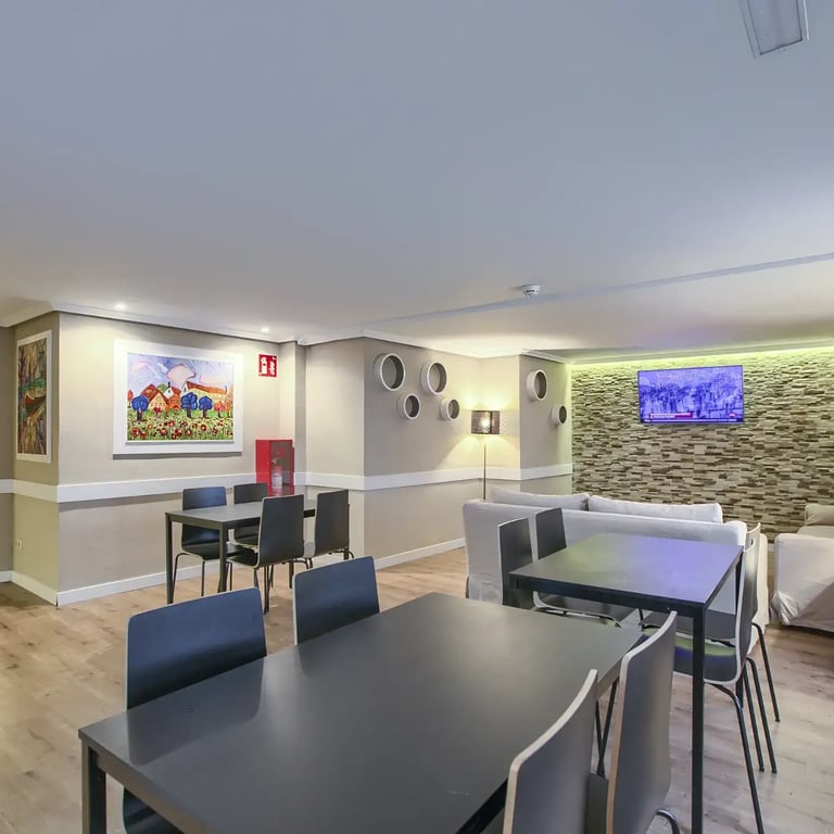 salon-social-hotel-castilla-fuenlabrada