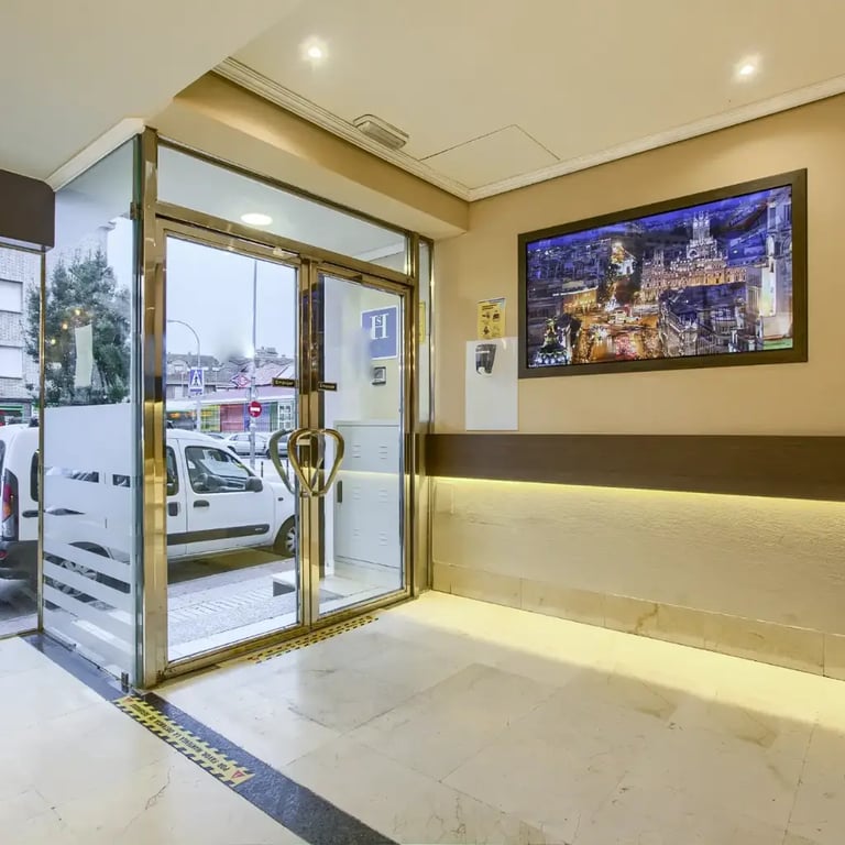 hall-principal-hotel castilla fuenlabrada
