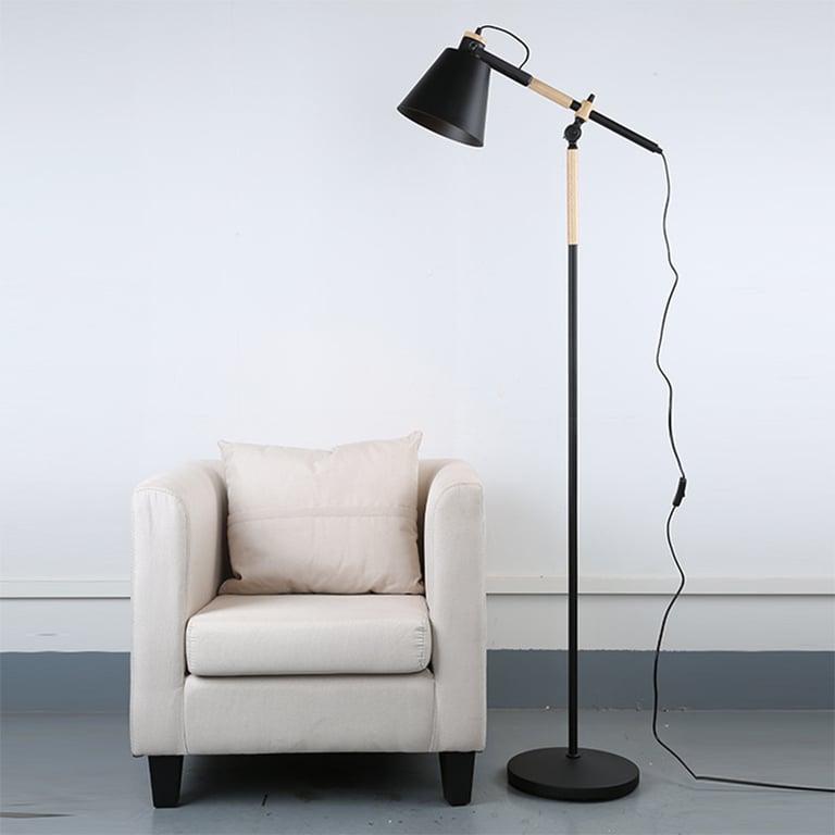 0540 Long swing arm classic floor lamp