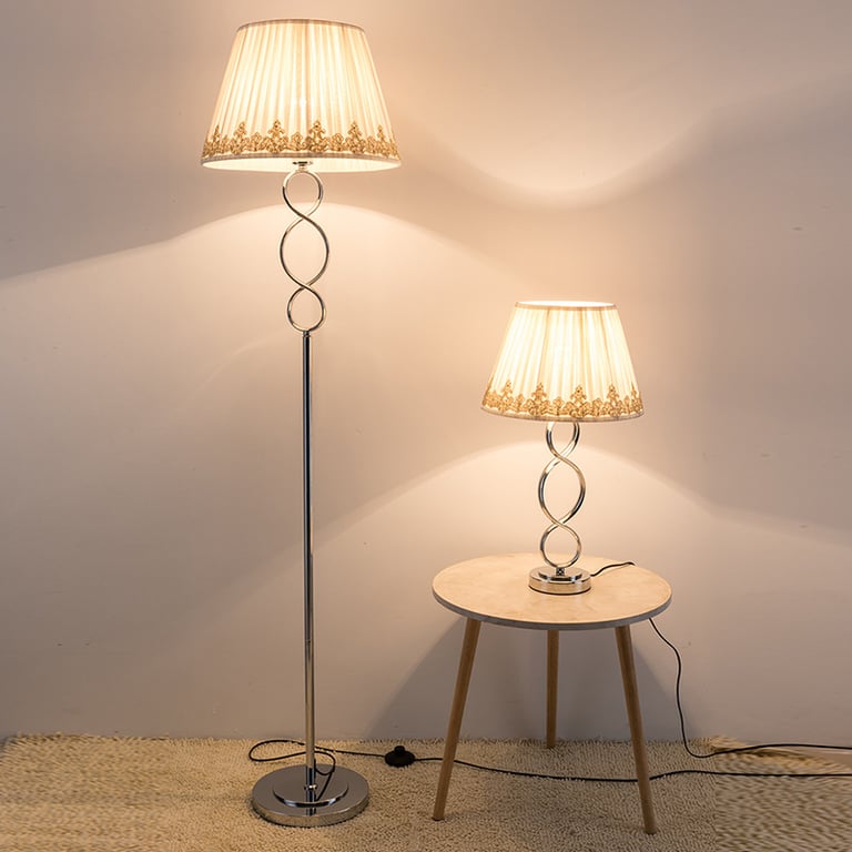 0990 American country style retro floor lamp