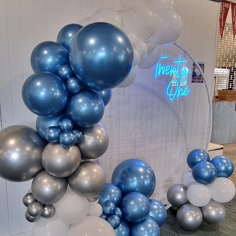 Circle backdrop hired for Darcy's 21st birthday in Victoria Point, Redlands.
