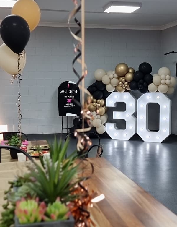 Lightup Numbers spotted at a 30Th Birthday in Yatala, Gold Coast - party hire by SweetAz Co.