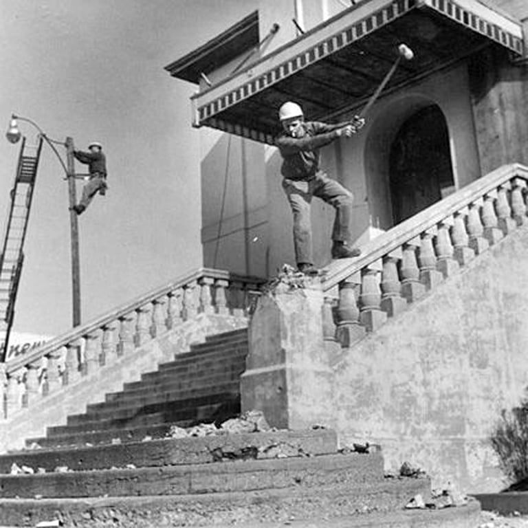 Demolishing City Hall 1965