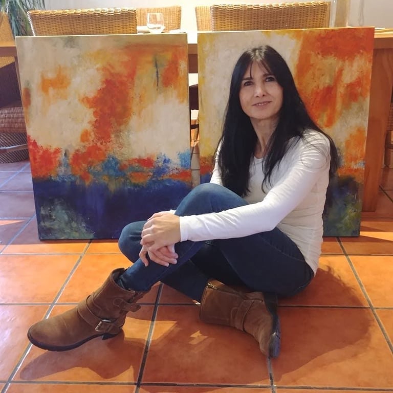 Alba Varela, artista plástica. Vivo en un pequeño pueblo de Toledo y aquí puedes ver mis obras. 