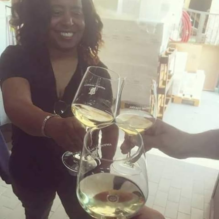 Karen Phillips food wine travel consultant in Campania