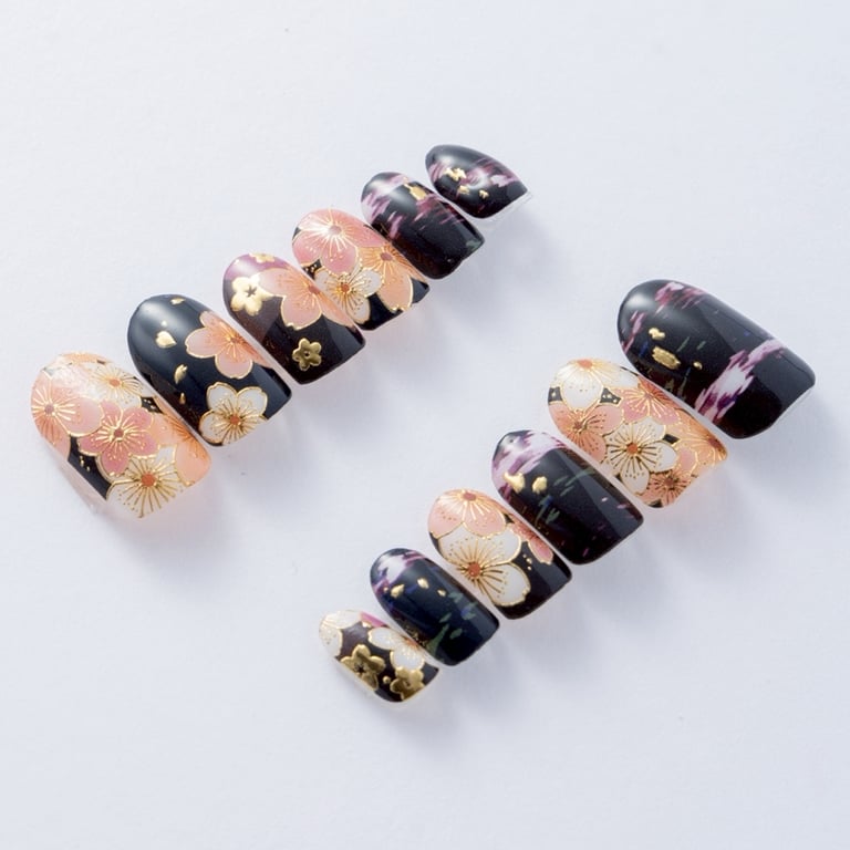 一夜千花のネイルチップ