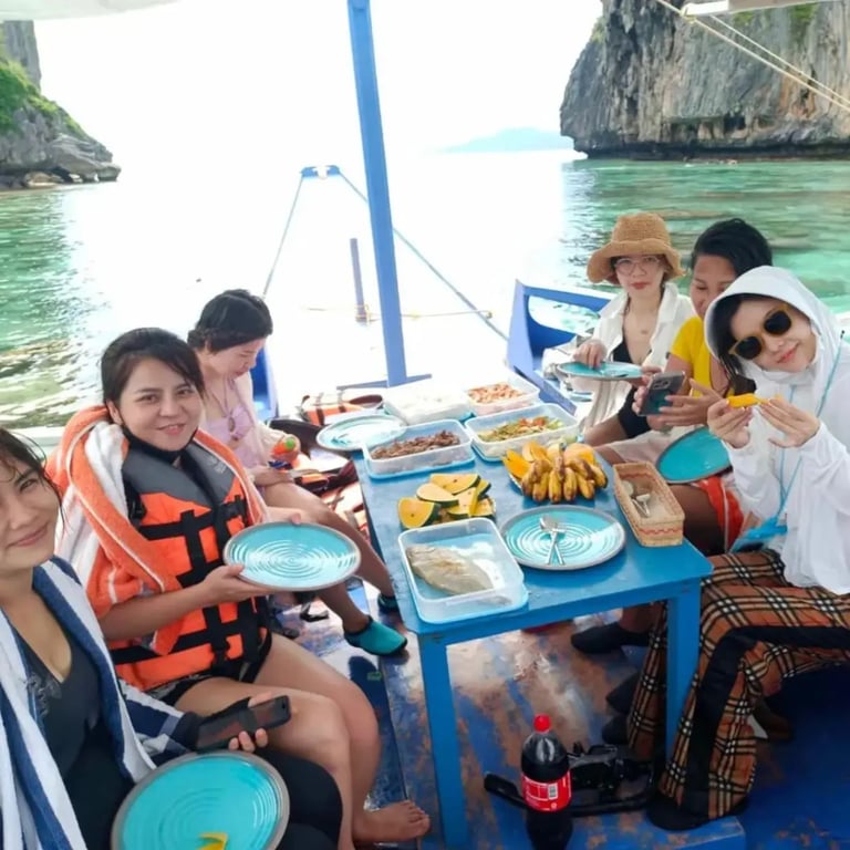 El Nido Palawan privat Island Hopping Tour