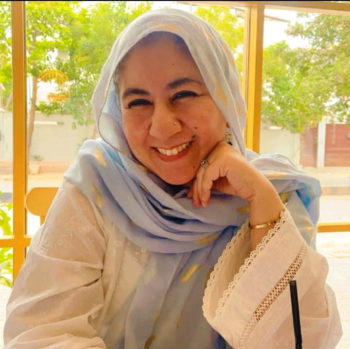 Ayesha Adil AcademiaUK