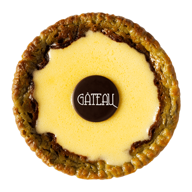 Schmandtarte mit Matcha, Passionsfrucht & Valrhona Ivoir | Gâteau Pâtisserie | Porte Neuf | Detmold