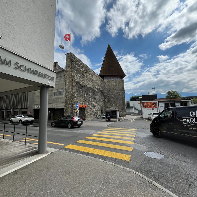 Schwäbistor and the end of the Thun city wall