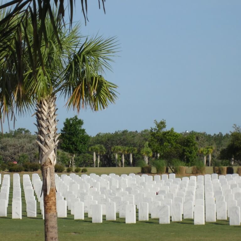 graves at the national cemetery 