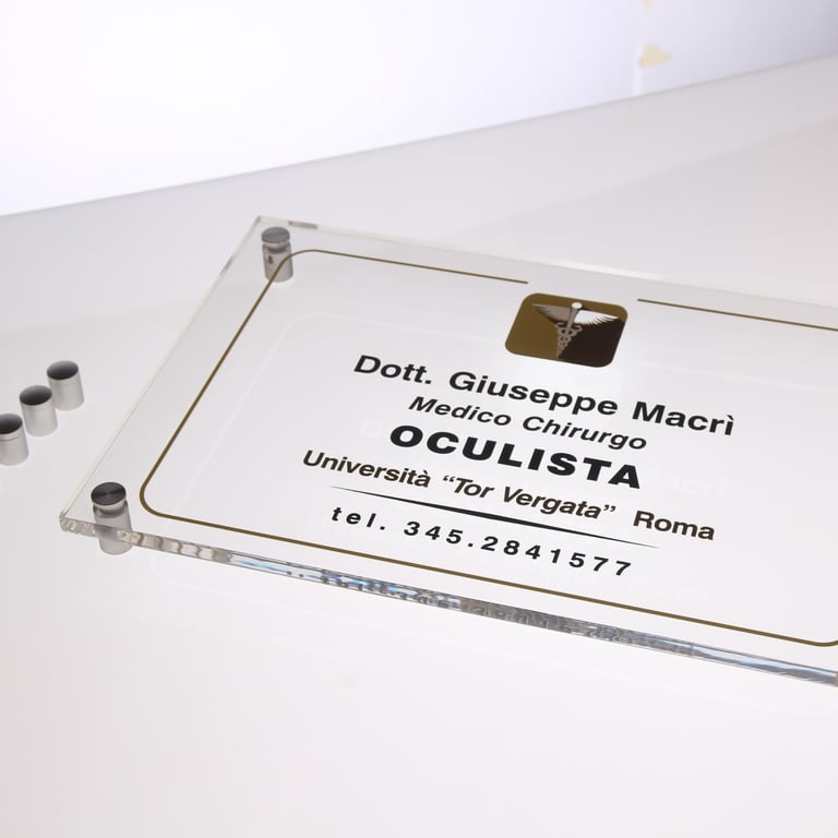 Targa studio medico/oculistico personalizzata, plexiglass e distanziatori in alluminio