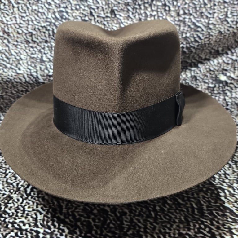 Beaver Fur Felt Fedora IJ Raiders style