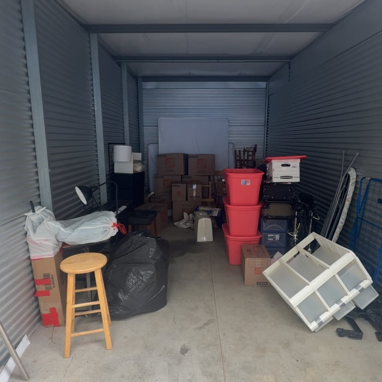 Shed cleanout removing debris and junk in Suffield Connecticut