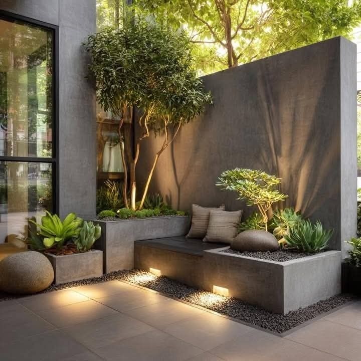 Peyzaj tasarımıyla düzenlenen bahçe alanı