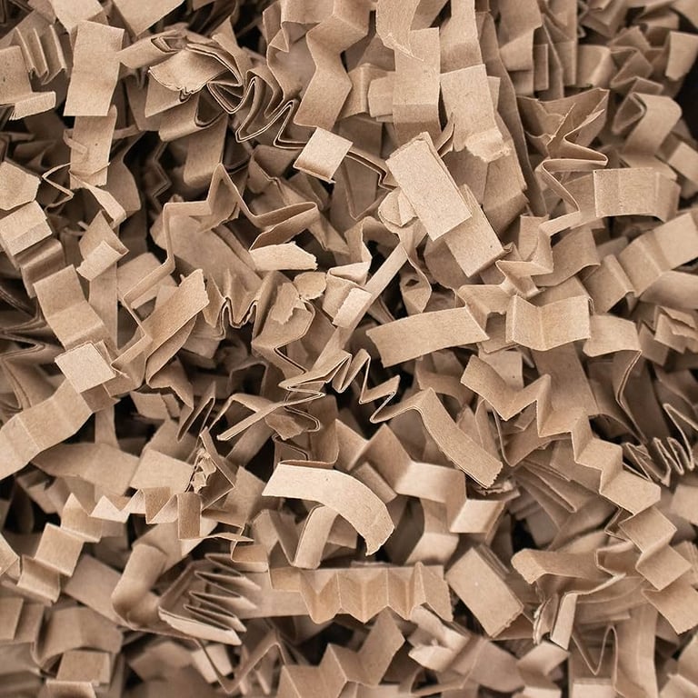 Papīra pildviela trauslu sūtījumu aizsardzībai