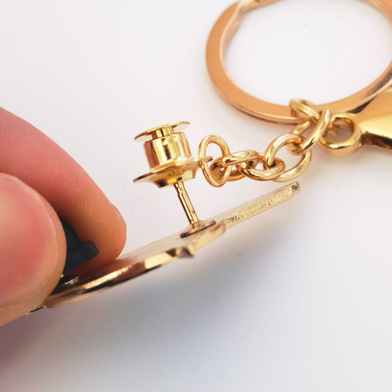 How to Install the Pin-to-Keychain Adapter