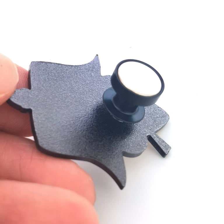 How to Install the Pin-to-Magnet Adapter
