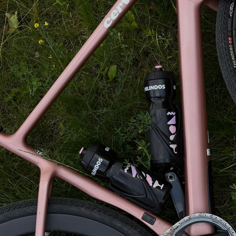 gravelindos merch bottles