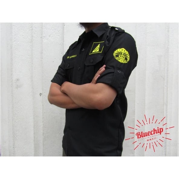 <img src="bluechip-kemeja-himpunan-universitas-indonesia-1.webp" alt="konveksi-kemeja-himpunan-murah"/>