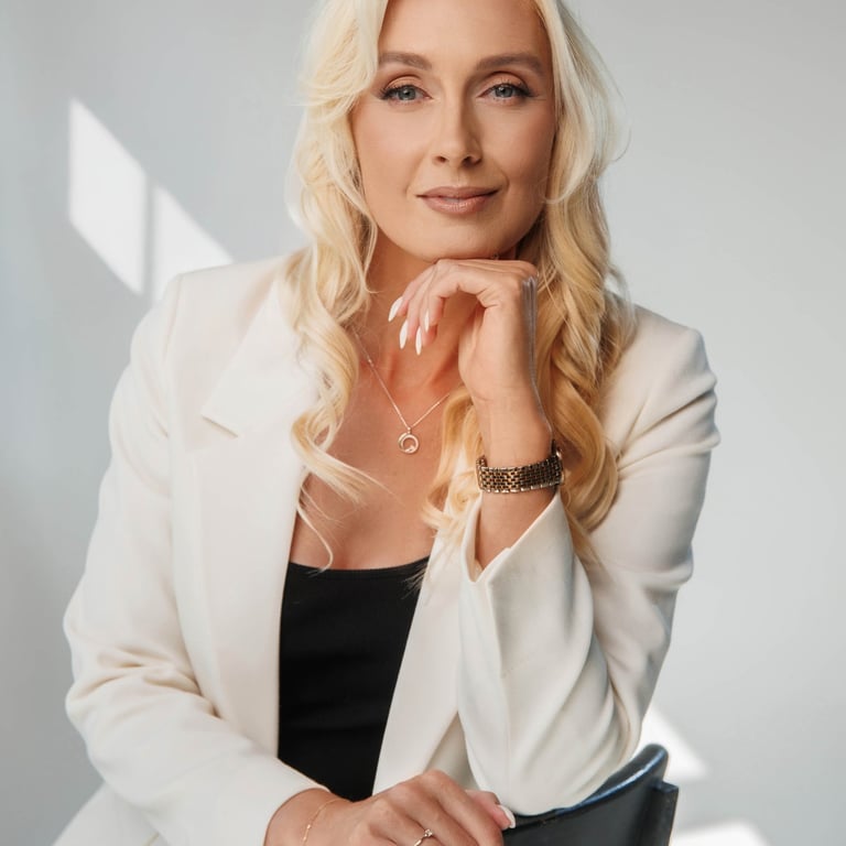 CV, Linkedin, įmonės darbuotojų nuotraukos, Verslo portretų fotografavimas Kaune, eimantasphoto