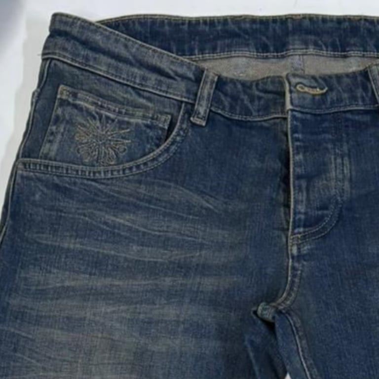 ALT169® Jeans Closeup - Left Front
