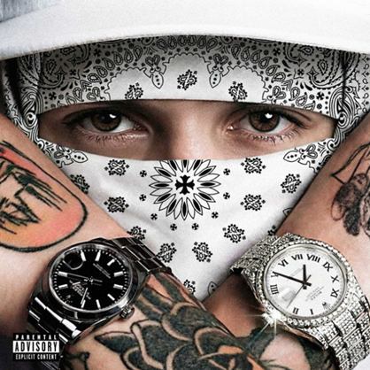 Lon3r Johny no álbum 94 com estética trap e luxo