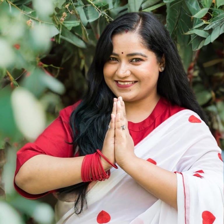 roli gaur vashisht, social media expert