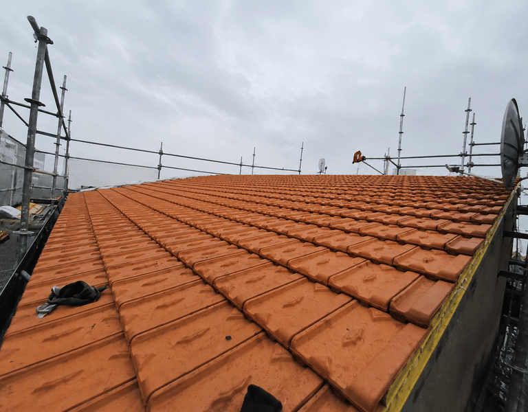 Tout savoir sur la toiture en tuiles : conseils et informations utiles
