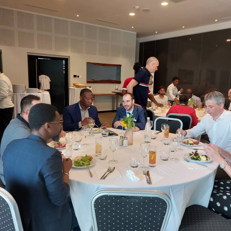 Image du 1er déjeuner du Club Abidjan HSE