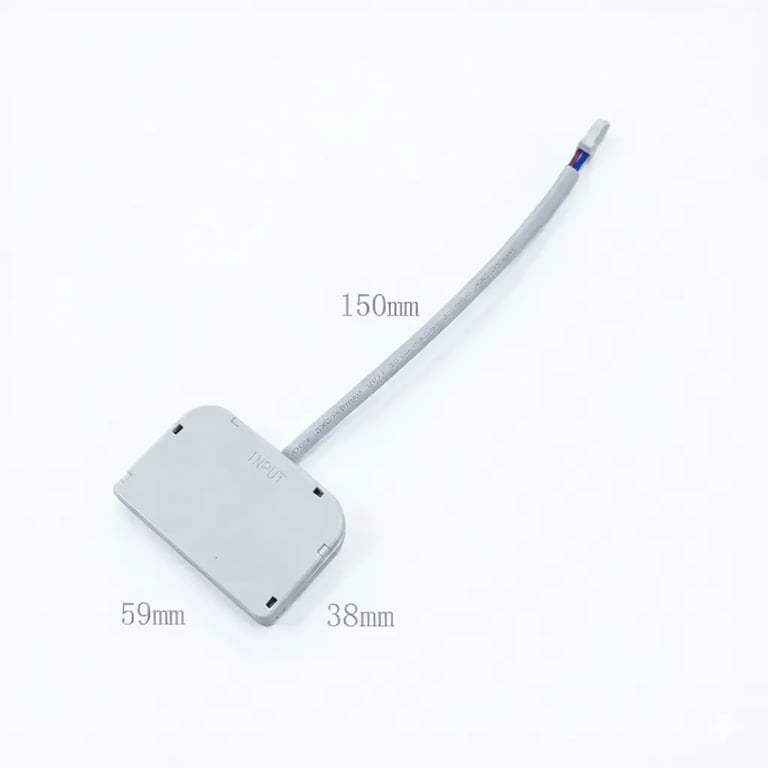 Organización centralizada: ideal para conectar múltiples tiras LED en vitrinas y estanterías.