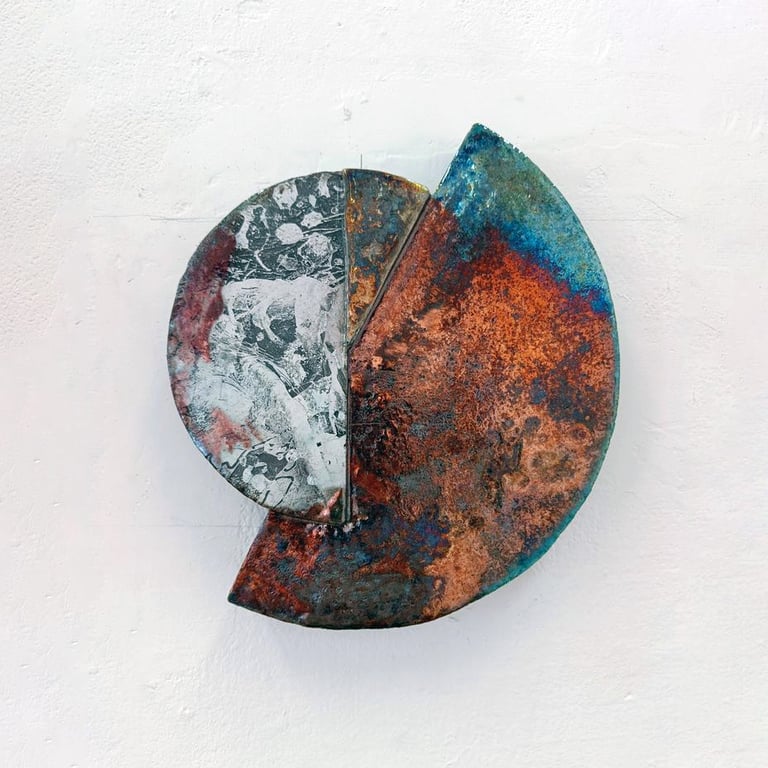 Eglė Valentinavičienė Raku mėnulis Serija Yrantys kūnai