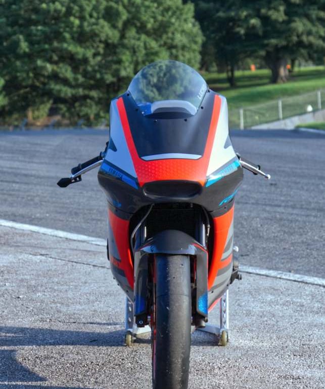 Yamaha R9 front fairing