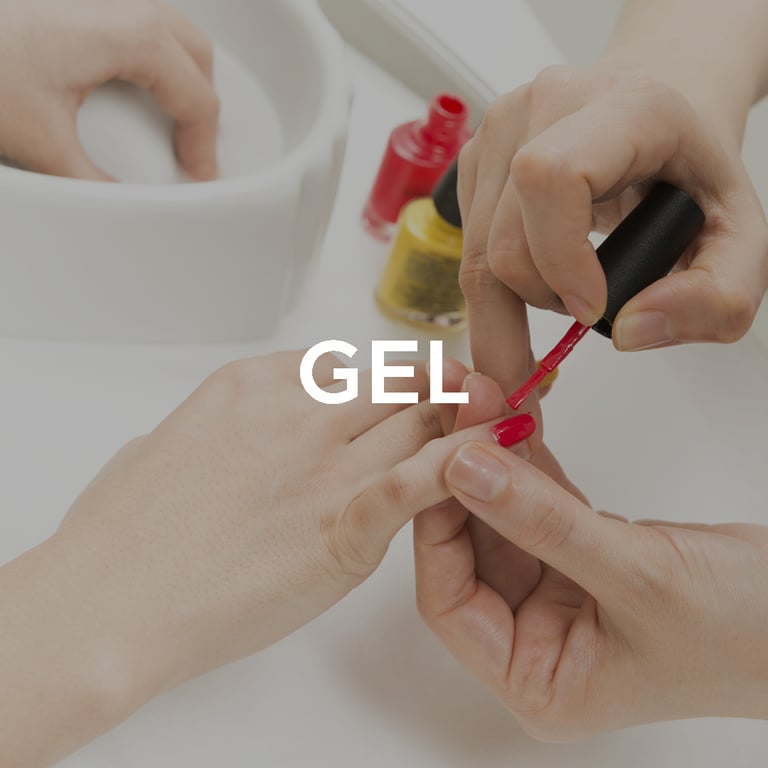 servicio-de-gel-en-queens-nails-studio