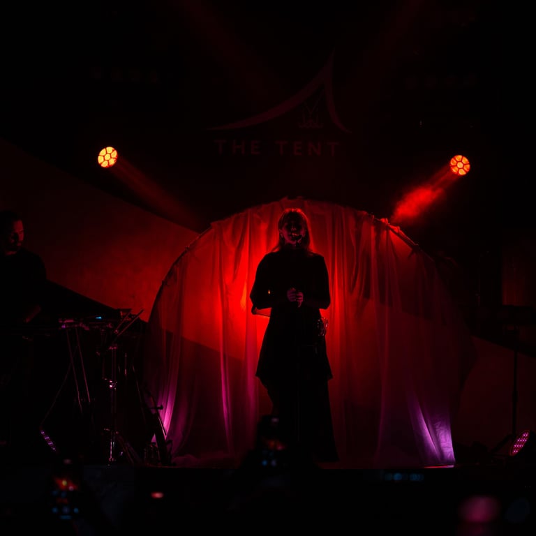 X-attention Spotlight behind, Ghostly Kisses, Bla Bla Dubai | NBmore