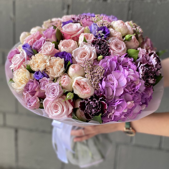 bouquet of luxary flowers