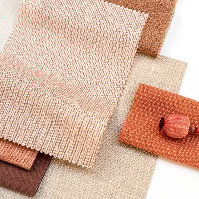 Rausvos spalvos Heather audinys