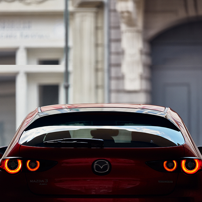 Mazda 3 Hatchback dan Sedan