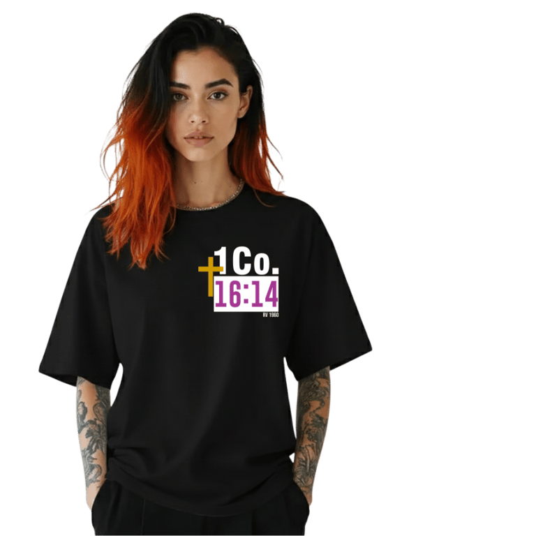 Remera negra premium Escrito Está diseño urbano.