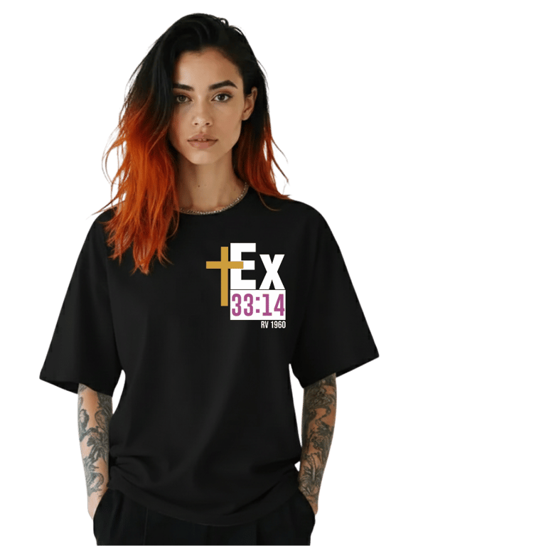 Remera negra premium Escrito Está diseño urbano.